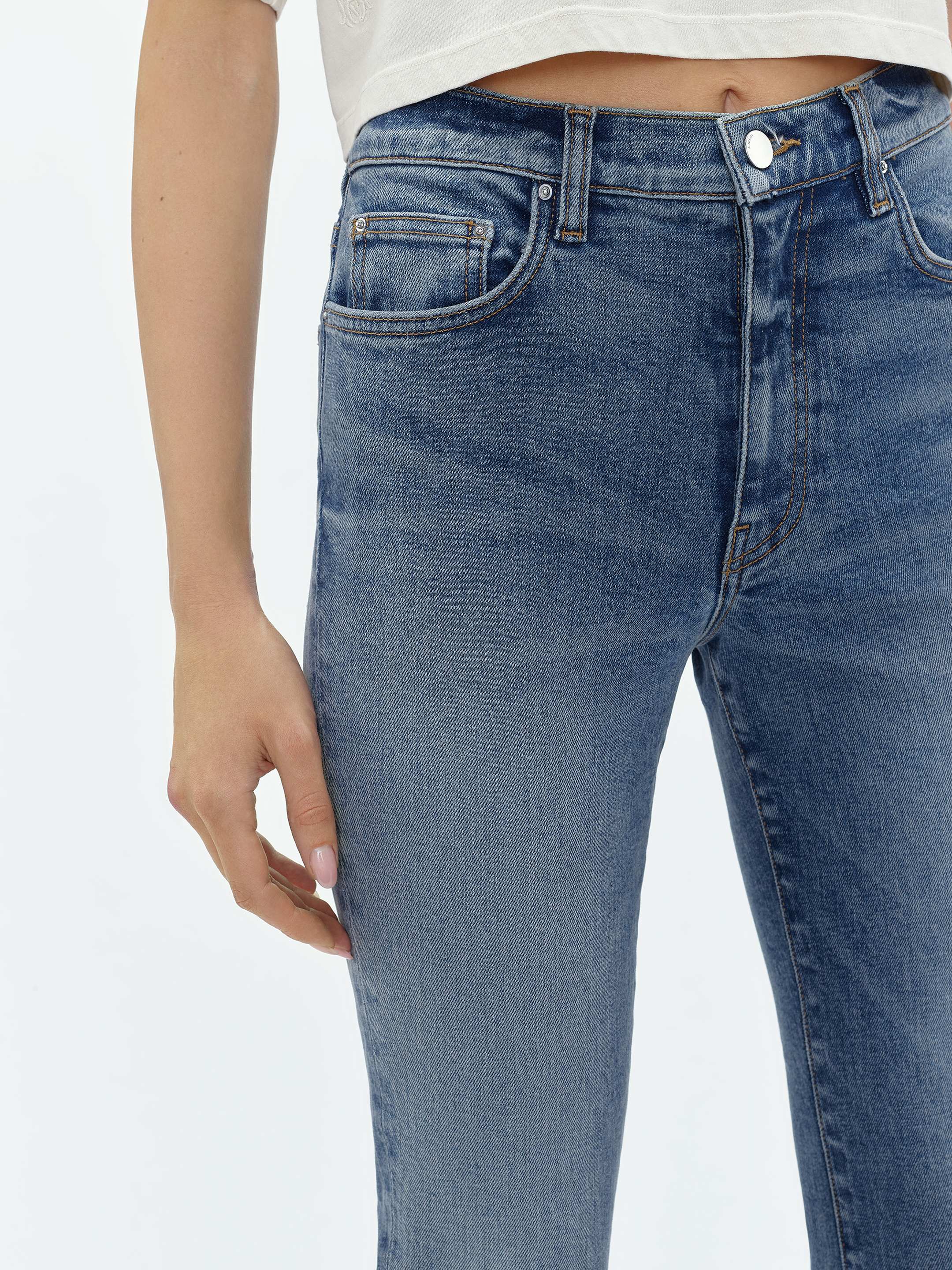 WOMEN - KICK FLARE - River Indigo - Image 6